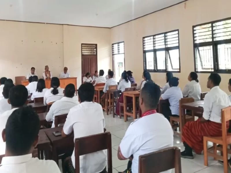 Di Cibal, Kadis PPO Manggarai Tekankan Para Guru Bekerja Sesuai Tupoksi