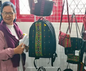Buruan Beli, Kerajinan SLB Karya Murni di NTT Mart