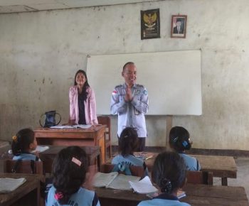 Akar yang Tak Memaksa Daun; Bagaimana Seharusnya Memperlakukan Anak