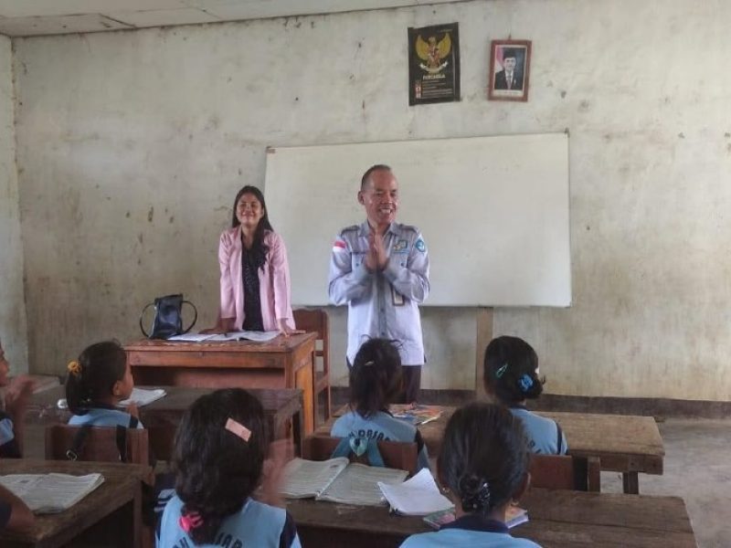 Akar yang Tak Memaksa Daun; Bagaimana Seharusnya Memperlakukan Anak