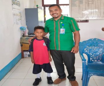 Arsen, Bocah Viral Sepatu Sobek di Manggarai Penerima PIP Reguler Sejak November 2025