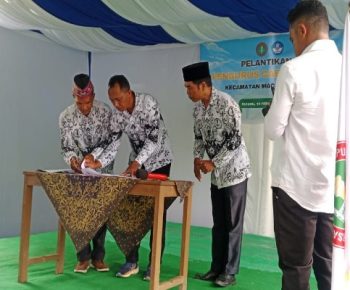 Kornelis Joni Kukuhkan Pengurus PGRI Cabang Kecamatan Macang Pacar Periode 2025-2030