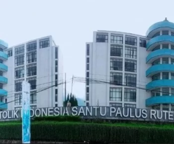 Lahir 2 Guru Besar dan Deretan Lektor Kepala, Unika Ruteng Terus Pacu Mutu Pendidikan Tinggi