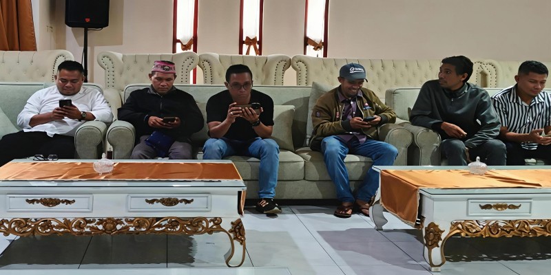 Menghapus Chat
