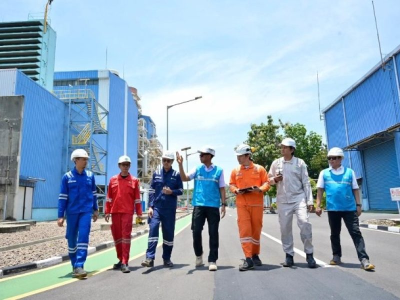 Tinjau Sejumlah Pembangkit, Dirut PLN: Sistem Kelistrikan Nasional Andal Jelang Idulfitri 1447 H
