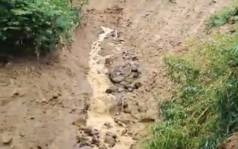 Seluruh Wisatawan di Wae Rebo Berhasil Dievakuasi