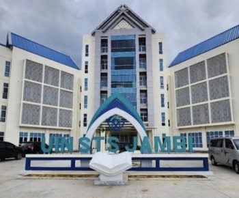 Selingkuhi Mahasiswi, Wakil Dekan UIN STS Jambi Digerebek Istri di Kamar Kos