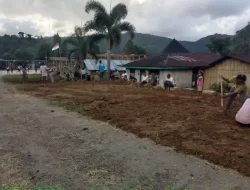 Dicuekin Pemdes, Remi Nalas dan Warga Barang Patungan Percantik Halaman Kampung