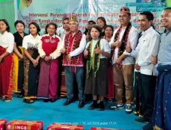 Dispora NTT Bantu 12 Unit Mesin Jahit dan Obras Perkuat Kreativitas dan Kemandirian Ekonomi Pemuda Desa Lolang