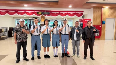 Dua Pelajar SMAN 1 Langke Rembong Wakili Manggarai Paskibraka Tingkat Provinsi, Ini Harapan Bupati Hery Nabit