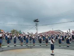 Pentas Seni Pelajar di Kota Ruteng Semarakan HUT ke-81 RI