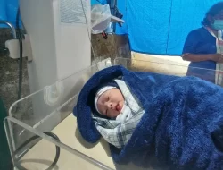 Dua Bayi Lahir Normal di Puskesmas Ponggeok di Tengah Masa Tanggap Darurat Gempa