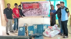 Fokus Pemulihan Pasca-Gempa M7,7, Pemuda Tani Indonesia Manggarai Salurkan Alat Tani dan Olahraga ke Bangka La’o