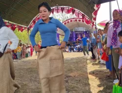 Lomba Rakyat Meriahkan HUT ke-81 RI dan HUT ke-25 Partai Demokrat di Blora