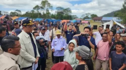 Kunjungi Pengungsi Gempa Flores, Kemenkeu Salurkan Bantuan Rp565,2 Juta dan Siapkan Dana Darurat