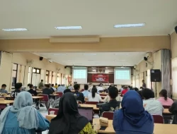 Kuliah Umum Bupati Raja Ampat dan Ketua STPMD “APMD” Yogyakarta bahas Government Making Kesejahteraan Rakyat
