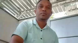 Dari Penjual Durian Keliling Menuju Kursi Kades: Jejak Perjuangan Libertus Simpel Memimpin Desa Suka Ngkiong