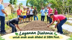 Kebun Harapan di Timur SLBN Peot: Menanam Pangan, Keterampilan, dan Kemandirian