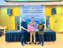 Bank NTT Serahkan KKI ke Pemkab Manggarai untuk Tingkatkan Efisiensi Transaksi