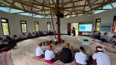 Pemulihan Rumah Adat