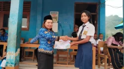 Semarakkan Sumpah Pemuda dan Bulan Bahasa, SMP Negeri 2 Lelak Gelar Ajang Kreativitas dan Fashion Show